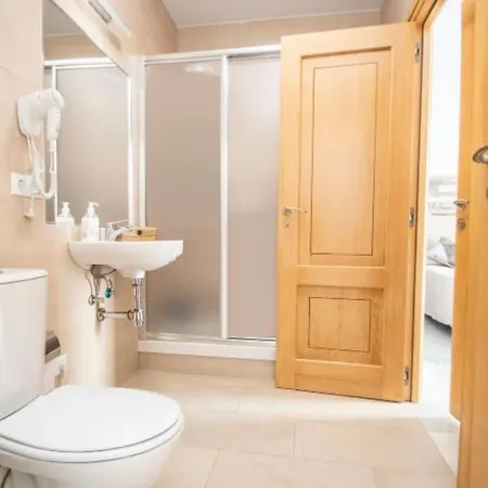 Mariam House Homestay Cadiz